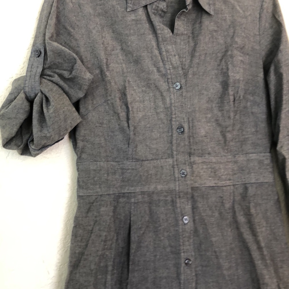 NWOT lightweight denim button up shirtwaist long sleeve dress.